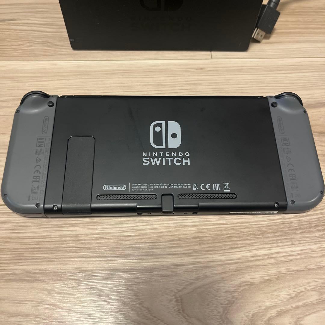 Nintendo Switch 本体+ソフト（別売り可　ポケモンシールド）