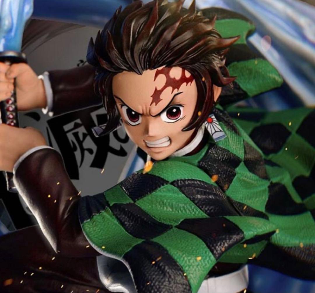 鬼滅の刃 竈門炭治郎 フィギュア 水の呼吸エフェクト ジオラマ 未使用