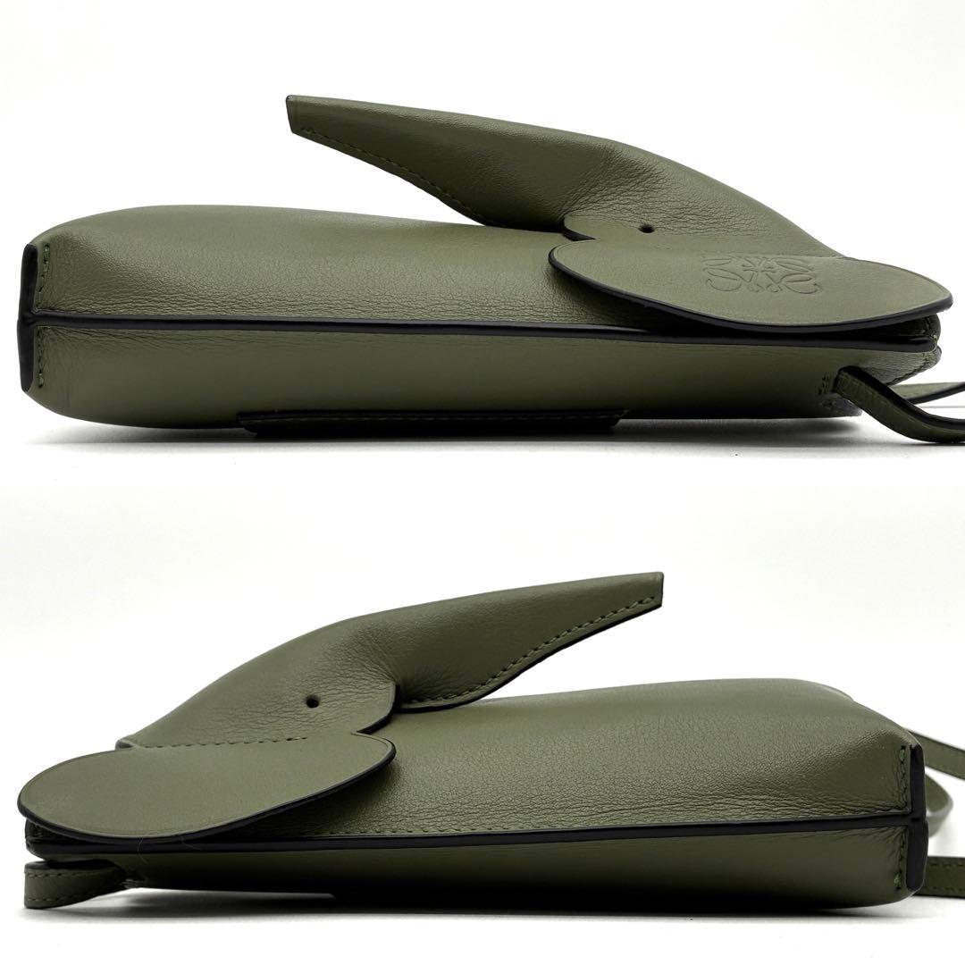 未使用に近い ロエベ ショルダーバッグ エレファント アナグラム レザー 緑