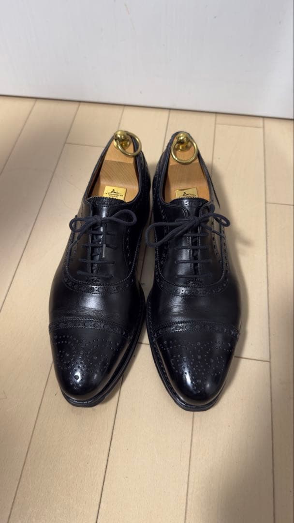 ジャランスリワヤ セミブローグ 黒 40 98934