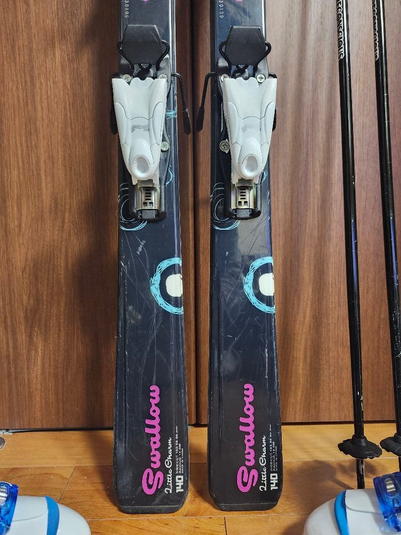 子供用 スキー板140cm　ブーツ　ストック　3点セット