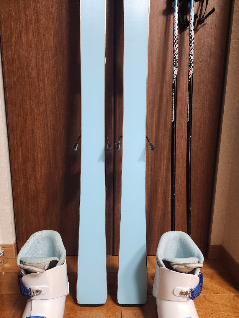 子供用 スキー板140cm　ブーツ　ストック　3点セット