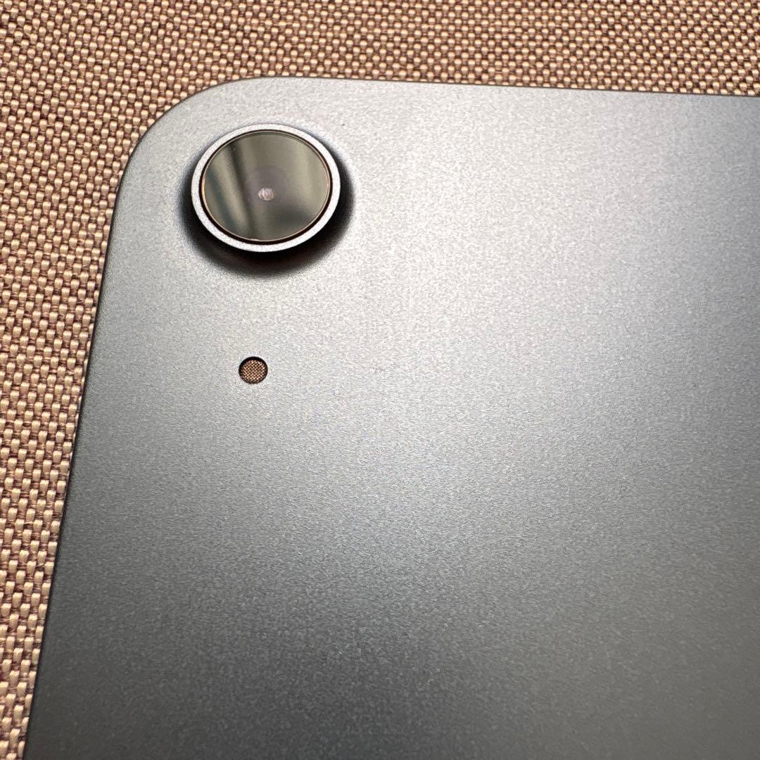 iPadAir 第5世代（ブルー）WiFiモデル 64GB 電池残量87%