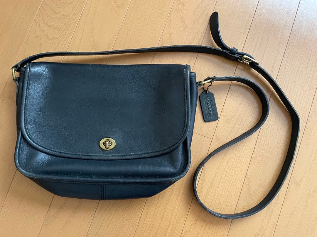 OLD COACH オールドコーチ　レザー　ショルダーバッグ　黒