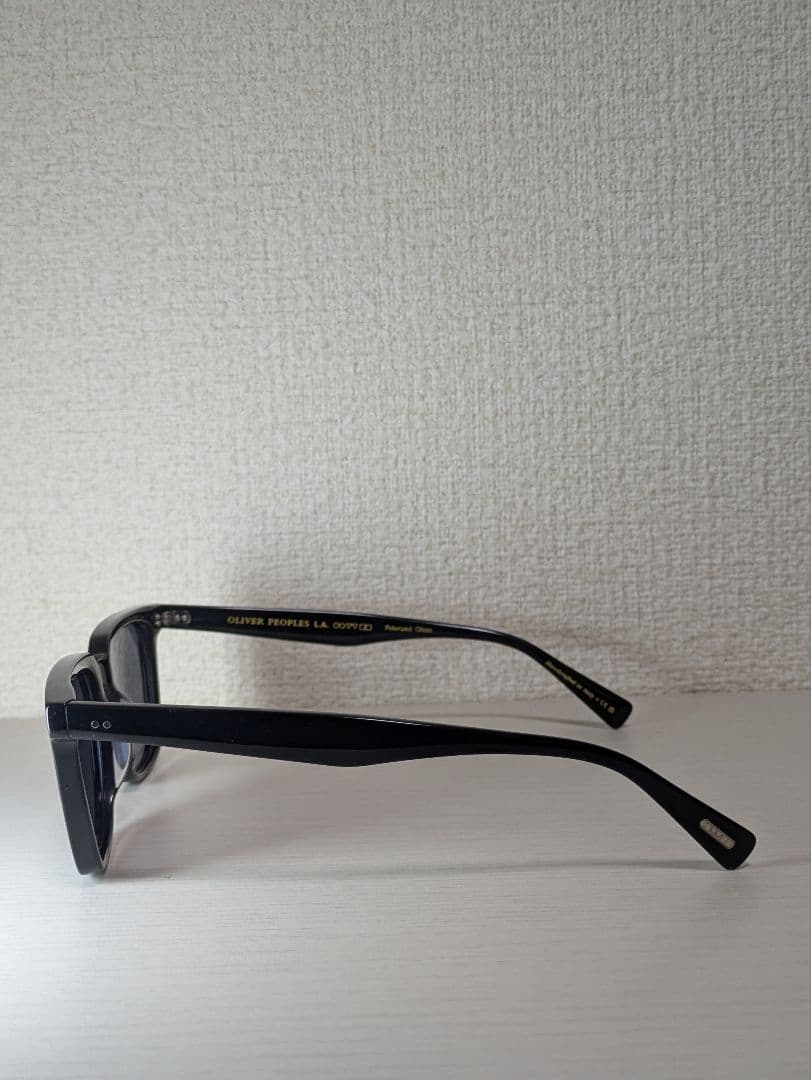 m23w様用オリバーピープルズ LachmanSunサングラス イタリア製 偏光