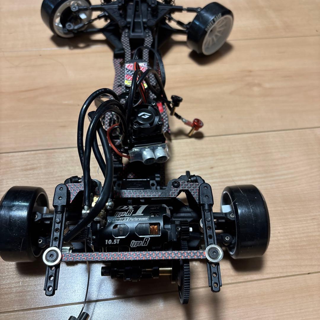 3レーシングサクラD6レッドカーボンメカ無し。メカ付きもご相談ください。