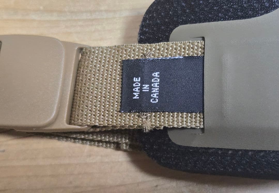 アークテリクス Arc'teryx 膝パッド ニーパッド クロコダイル リーフ