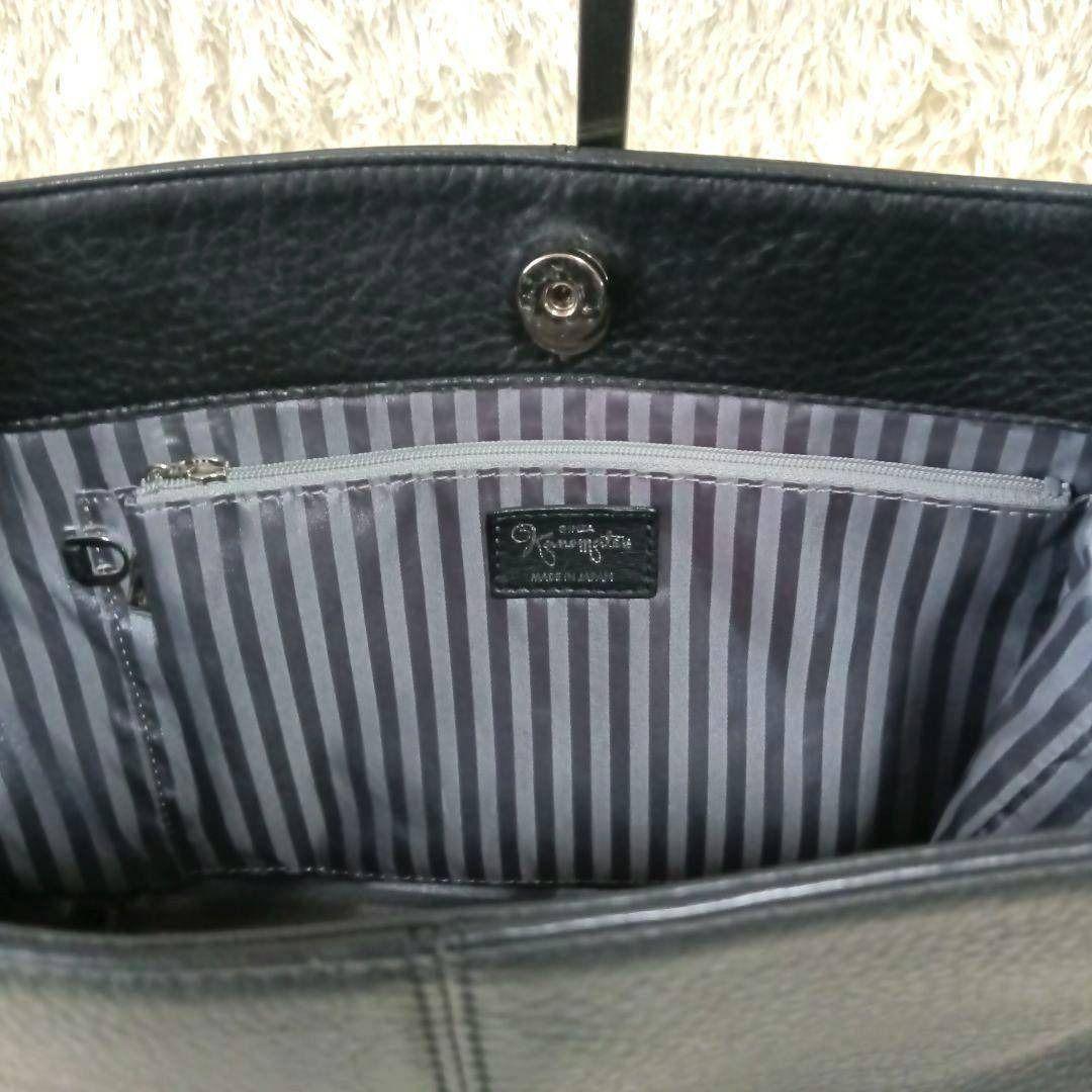 GINZA  銀座かねまつ　ワンショルダーバッグ メタルプレート付　黒 レザー革