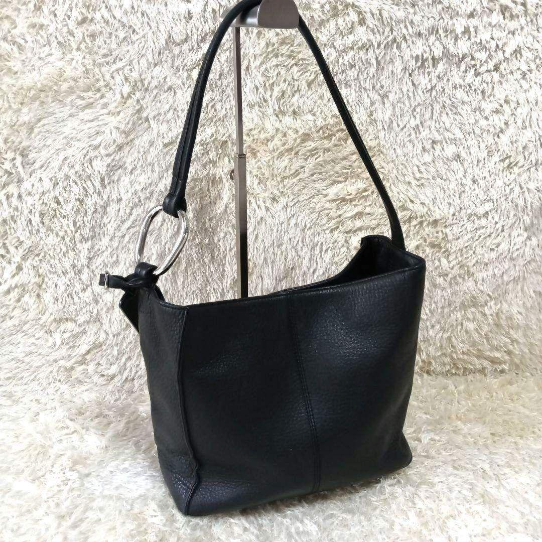 GINZA  銀座かねまつ　ワンショルダーバッグ メタルプレート付　黒 レザー革