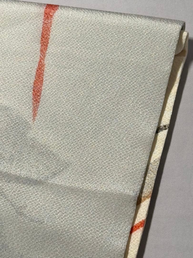 [極美品] 名古屋帯　正絹　縮緬　お太鼓柄　洒落帯　カジュアル　作家物　白　灰色