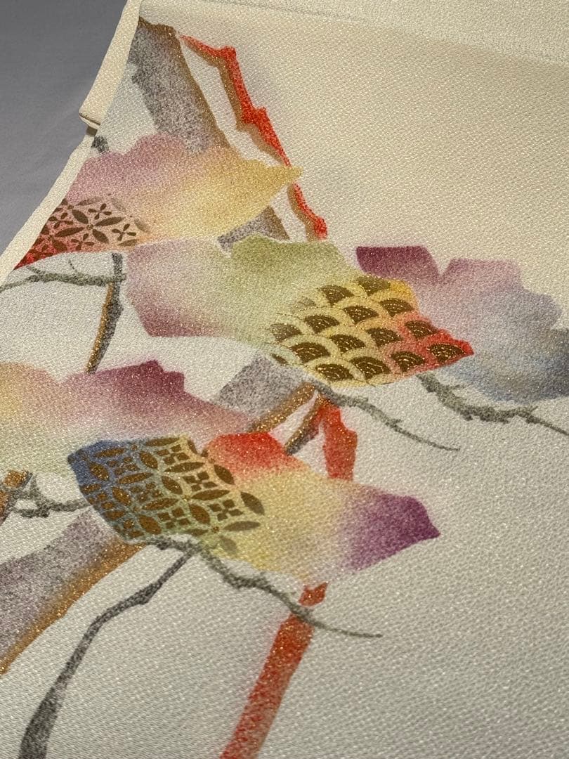 [極美品] 名古屋帯　正絹　縮緬　お太鼓柄　洒落帯　カジュアル　作家物　白　灰色