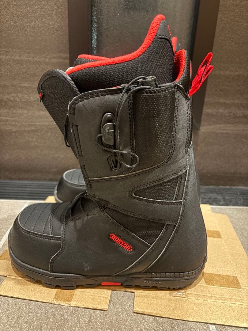 Burton MOTO スノーボードブーツ ブラック/レッド