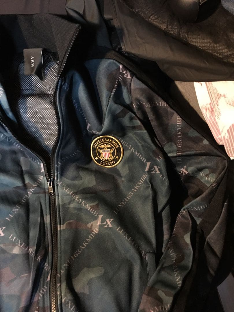 ゆうぞうゆっちAKM LUXE ZIP STAND