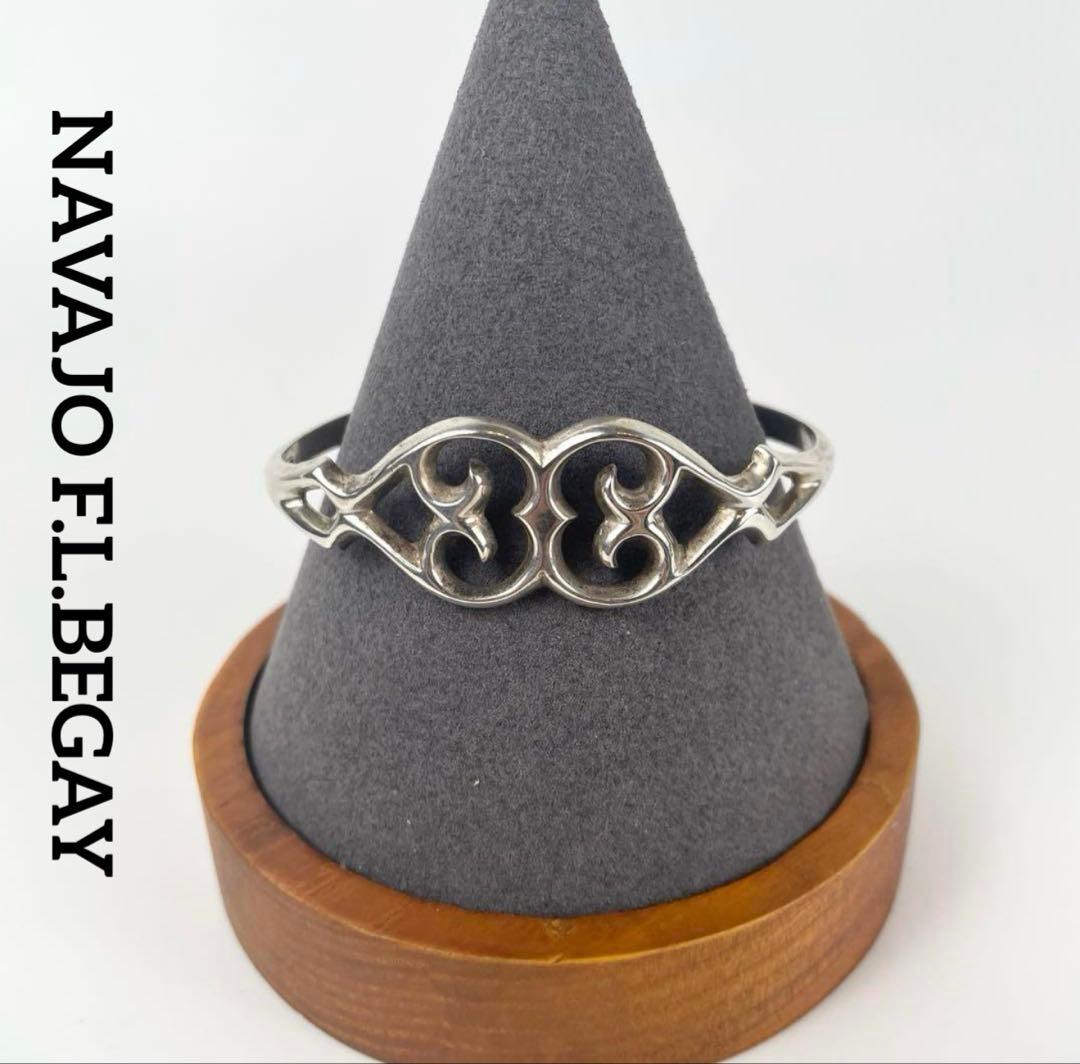 NAVAJO フランシス・L・ビゲイ VINTAGE ナジャバングル ナバホ
