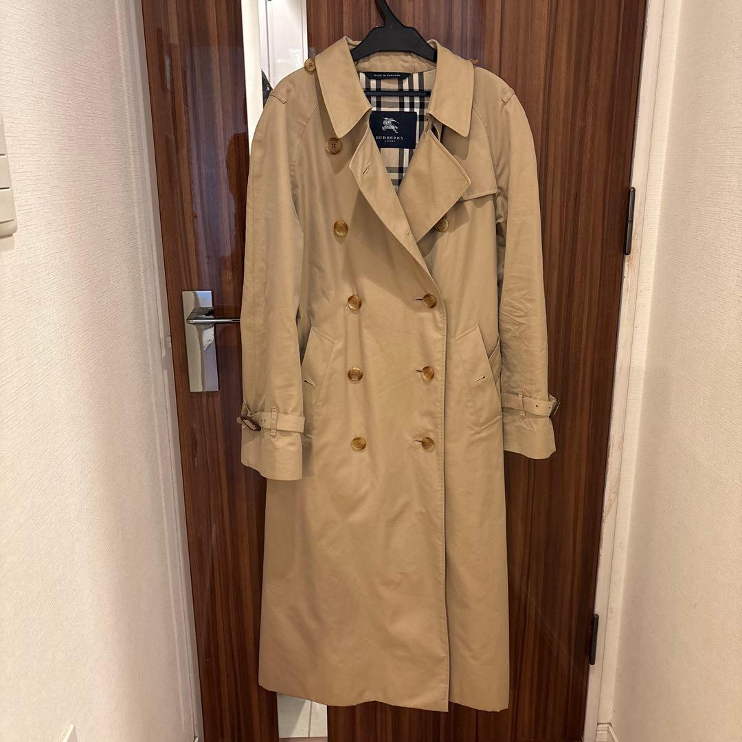 BURBERRY ベージュ ダブルブレスト トレンチコート