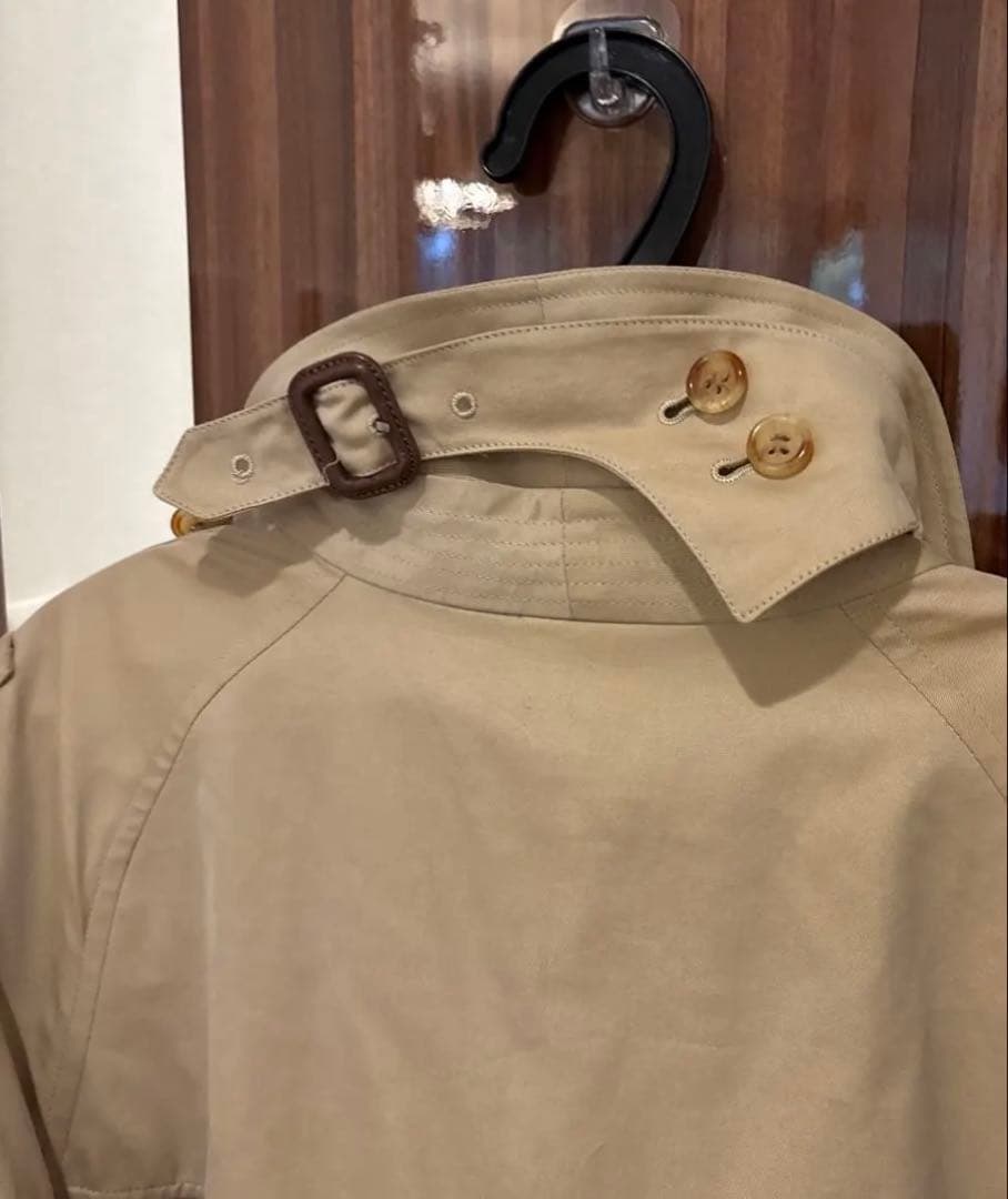 BURBERRY ベージュ ダブルブレスト トレンチコート