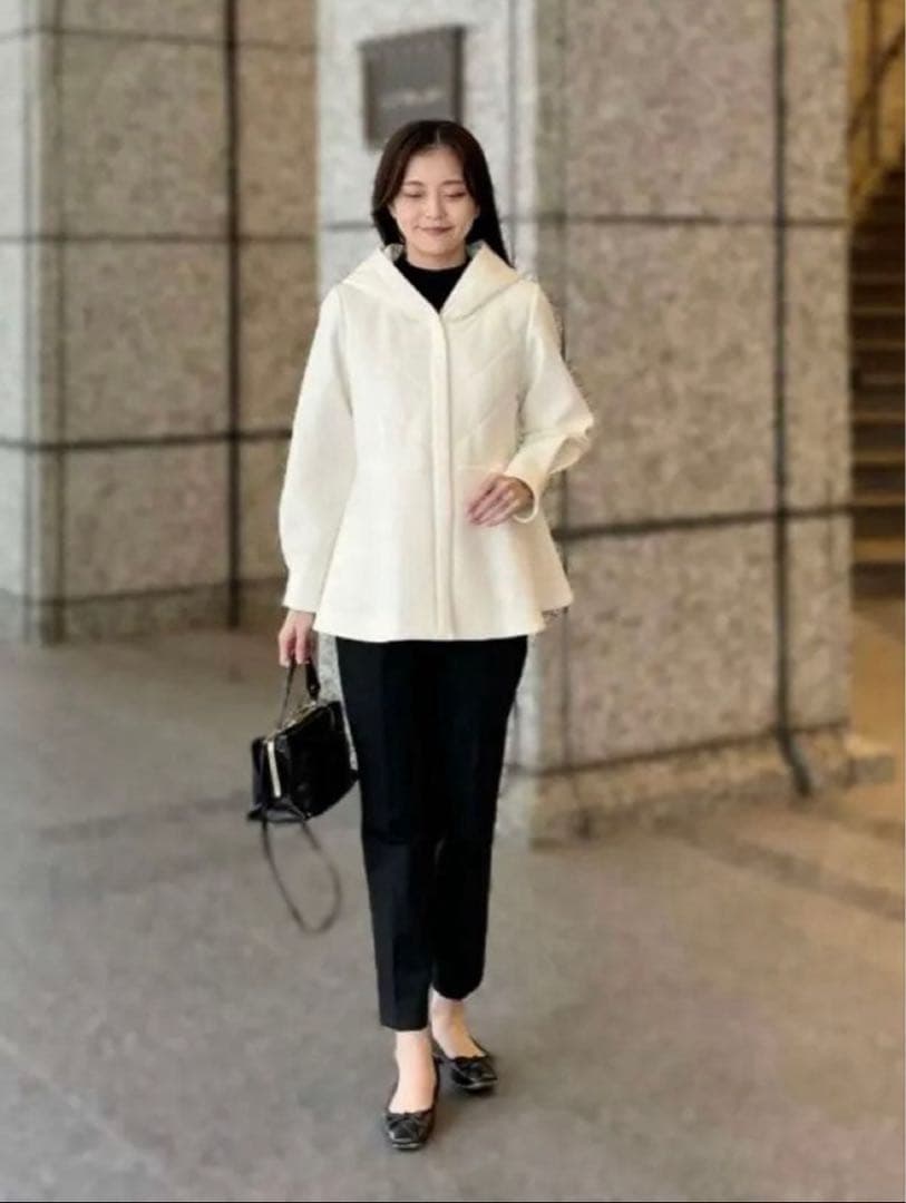 M-PREMIER COUTUR ダンボールニットペプラムジャケット