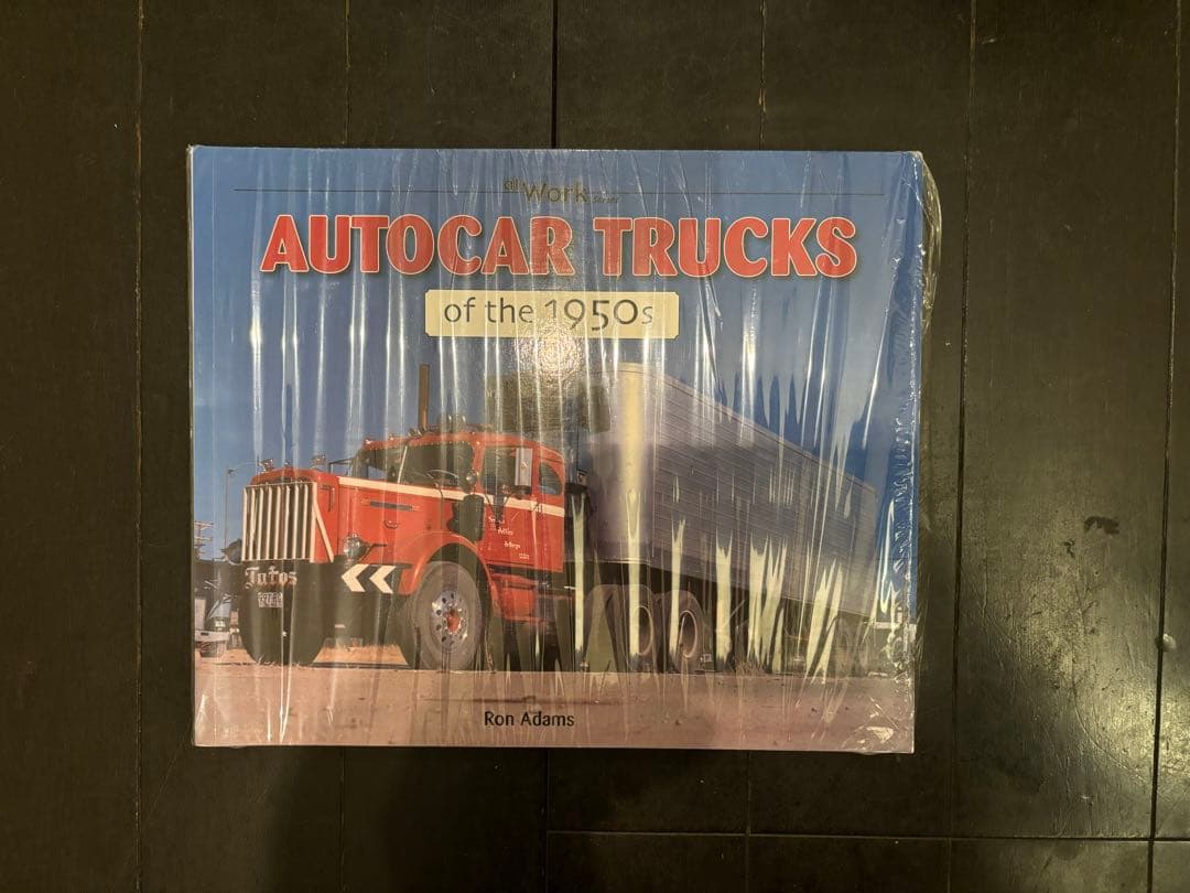洋書 Ron Adams Autocar Trucks of the 1950s