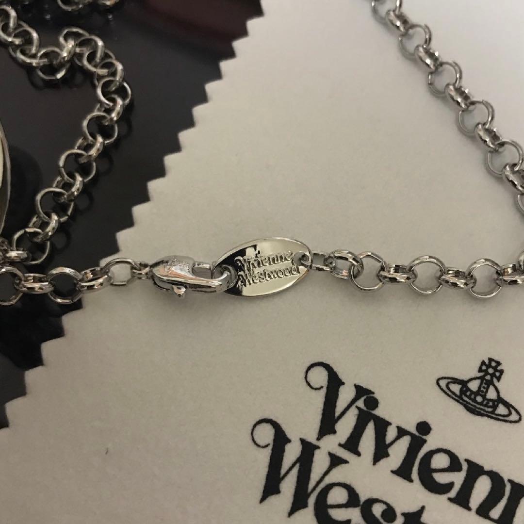 Vivienne Westwood モチーフ ネックレス