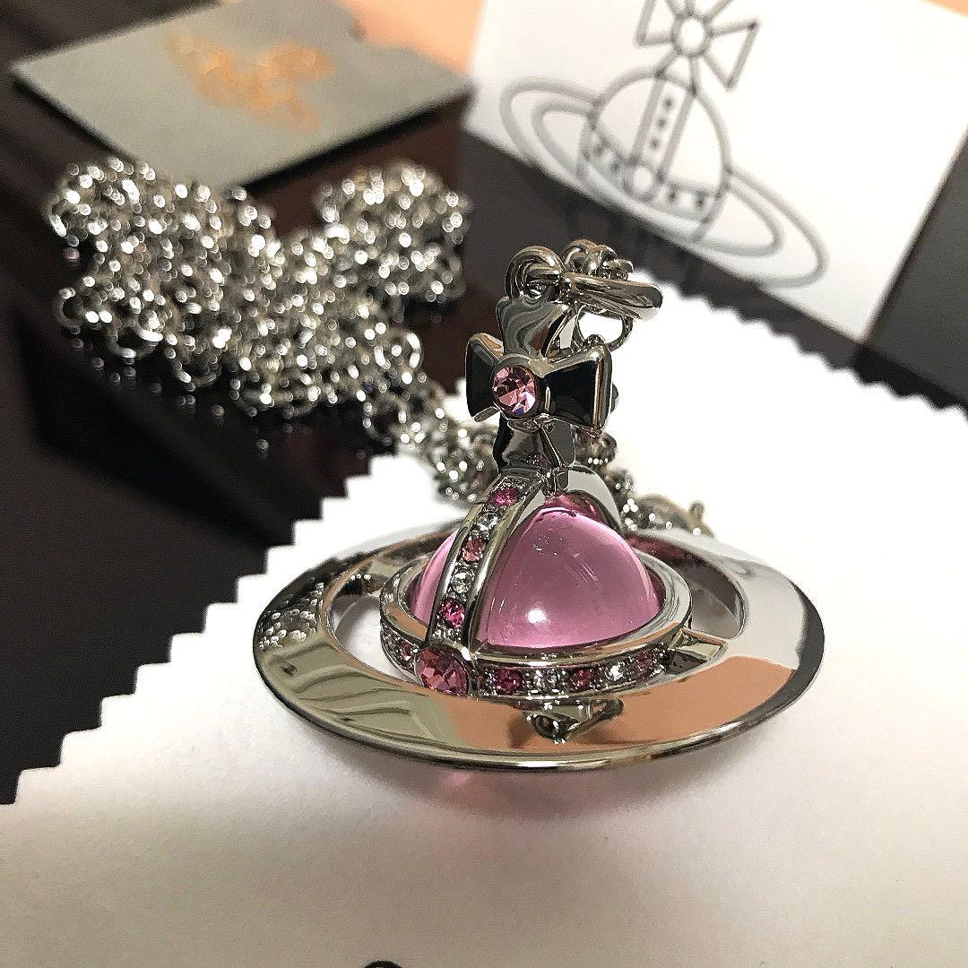 Vivienne Westwood モチーフ ネックレス