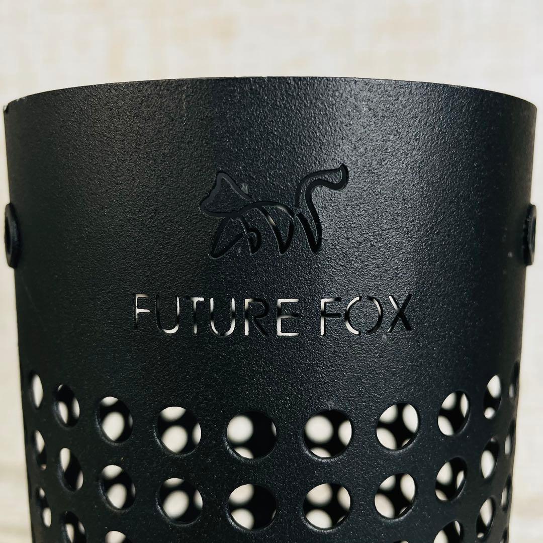 【極美品】FUTURE FOX 薪ストーブ　3面ガラス折りたたみ式　煙突ガード付