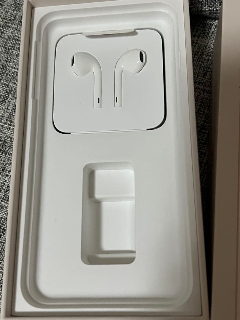 Apple iPhone 8 Plus ゴールド 本体　256GB