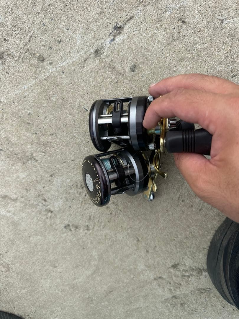 Shimano AXIS 401F 2個　スピニングリール