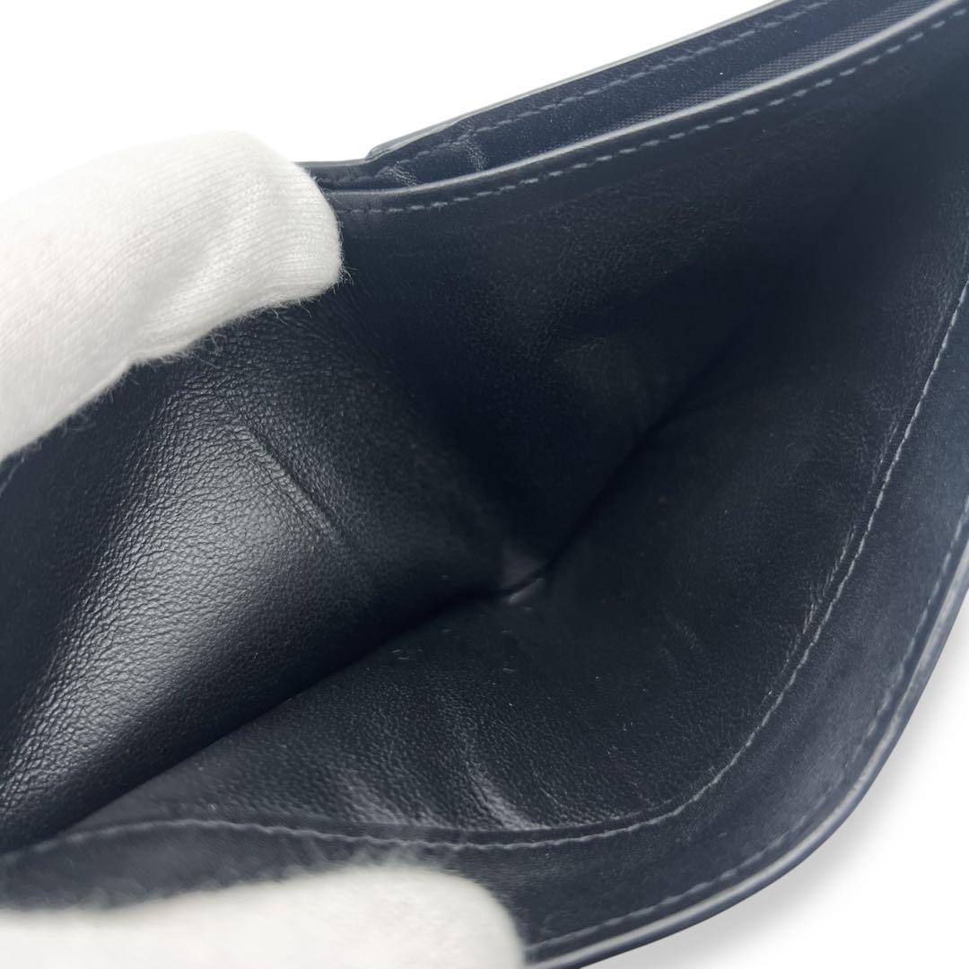 【極美品】サンローラン　レザー　札入れ　二つ折り財布　黒　ブラック　812