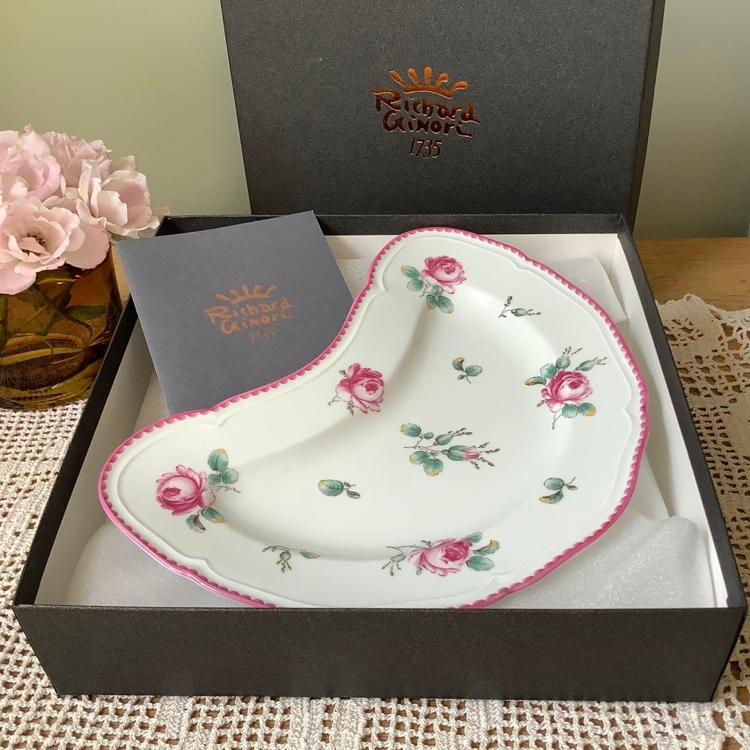 未使用／Richard Ginori アンティックローズ　クレセントディシュ