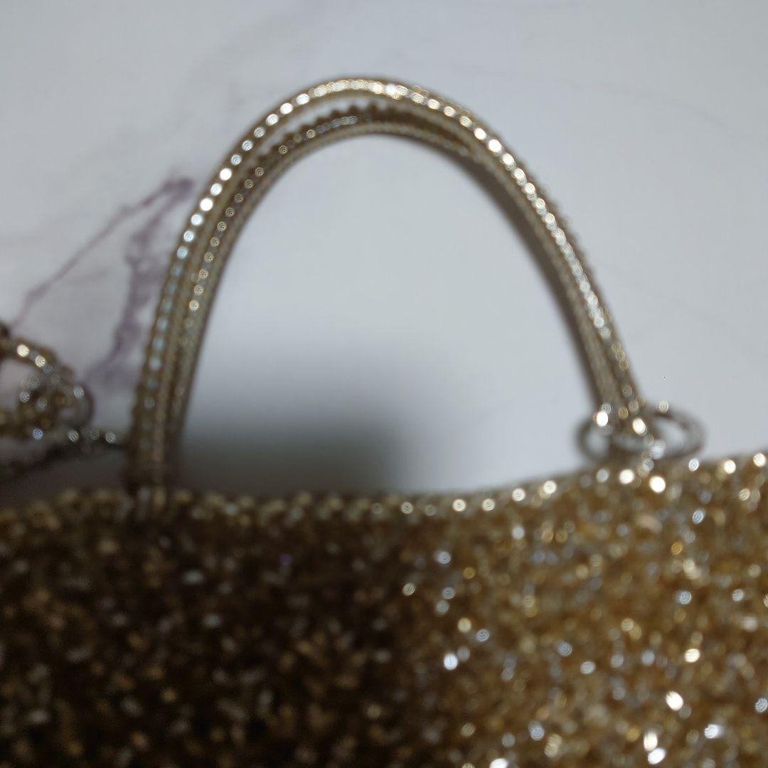 m*i様 ANTEPRIMA　ゴールド スクエア　 パーティーバッグ　キーホルダ