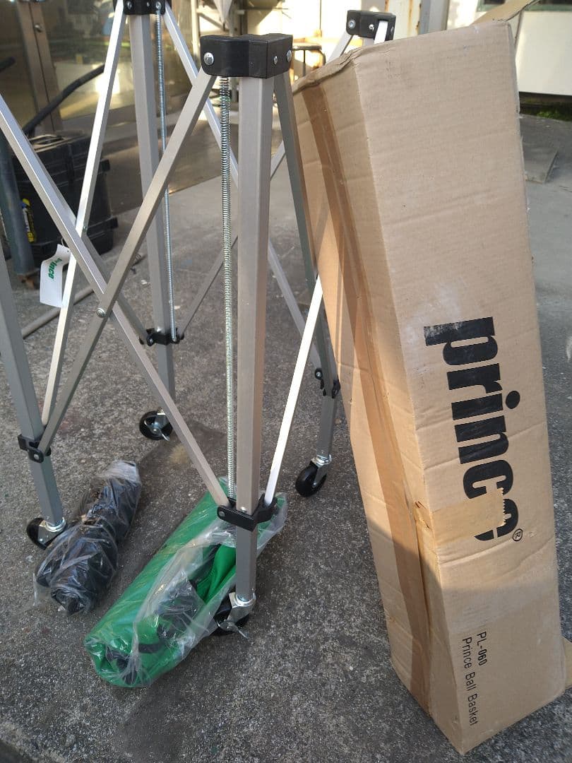 Prince PL-060 テニスボールバスケット(新品）