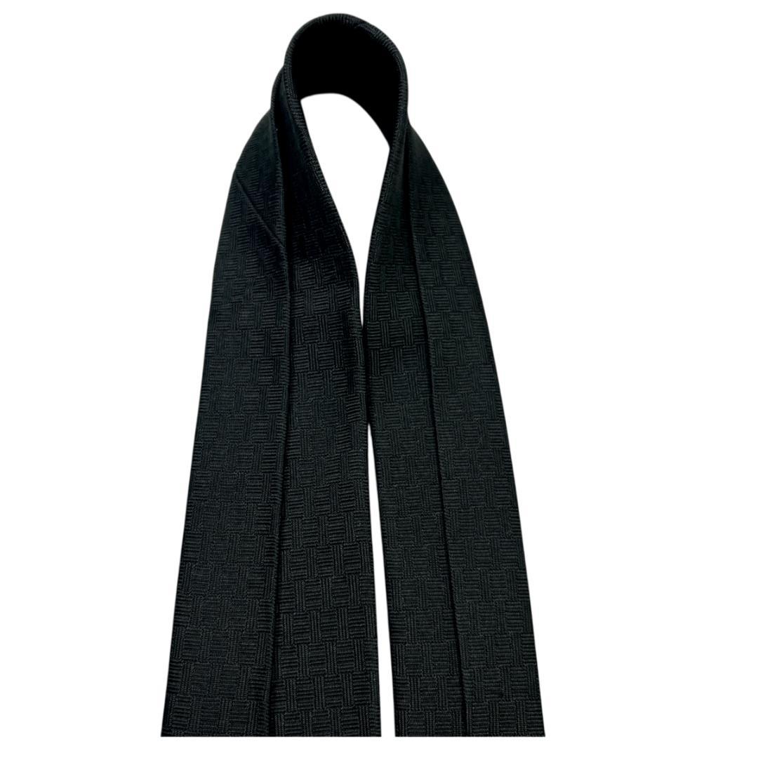 【未使用級】HERMES ネクタイ シルク　 光沢　 黒 フランス製