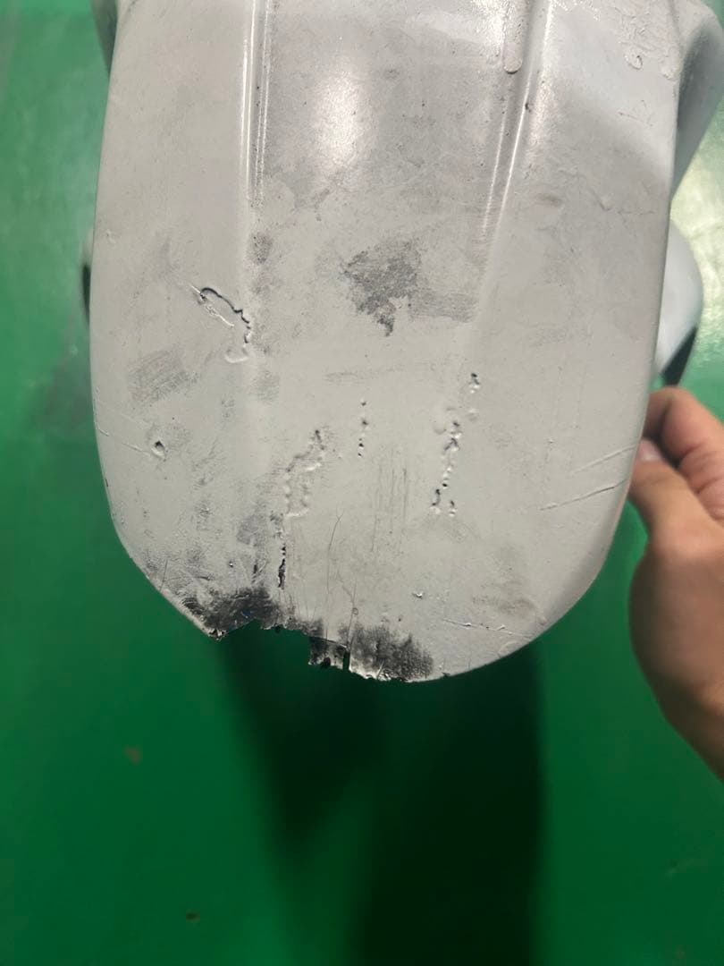 xjr400 エアロシャーク BEET 削れあり