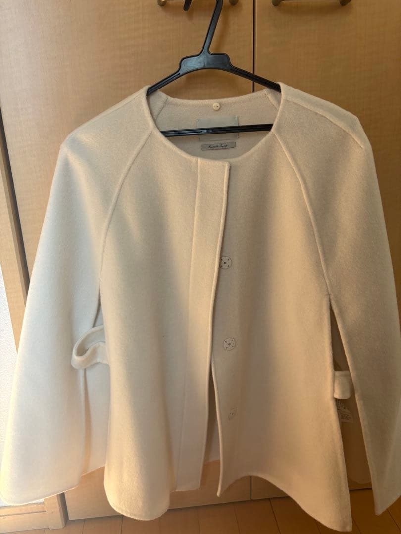 セルフォード ファーポケットケープジャケット ホワイト新品未使用CELFORD