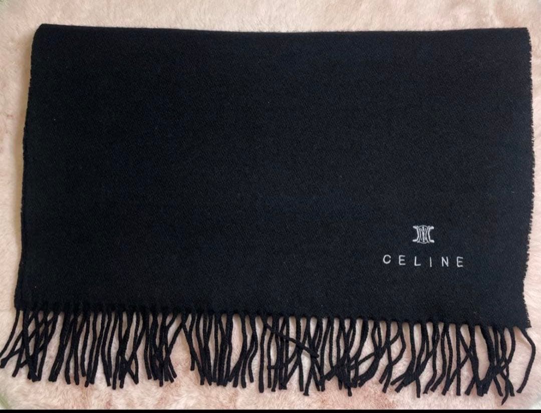 【新品】セリーヌ CELINEトリオンフ マフラー 黒 ウール100% ストール