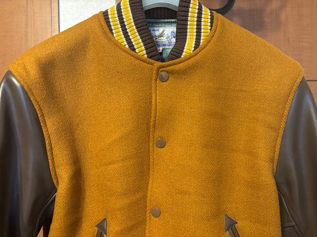 whitesville アワードジャケット 36サイズ ゴールド×ブラウン