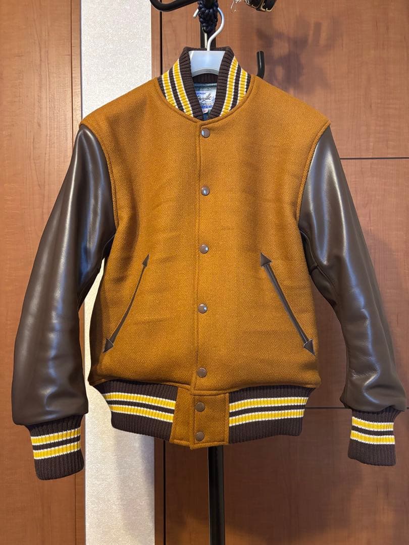 whitesville アワードジャケット 36サイズ ゴールド×ブラウン