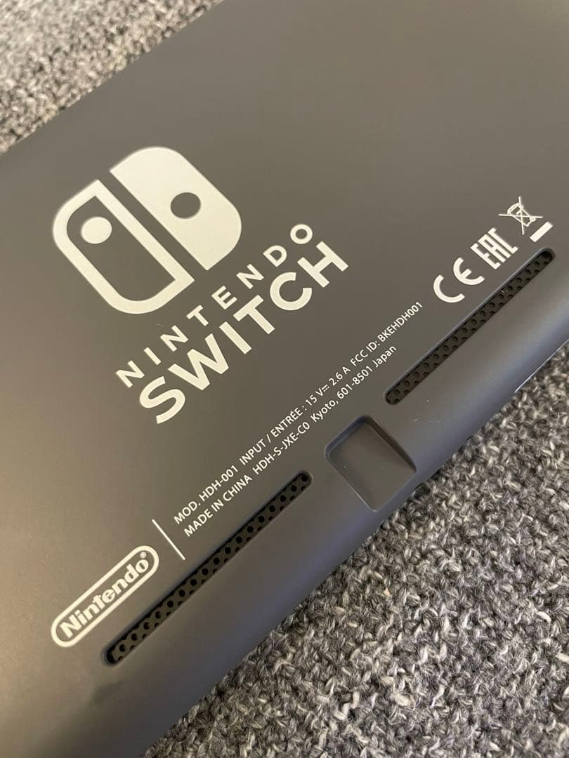 switchライト 本体のみ グレーとあつ森ケース