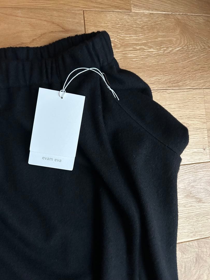 ◾️最終13日まで出品◾️♡未使用♡evameva ウールサルエルパンツ