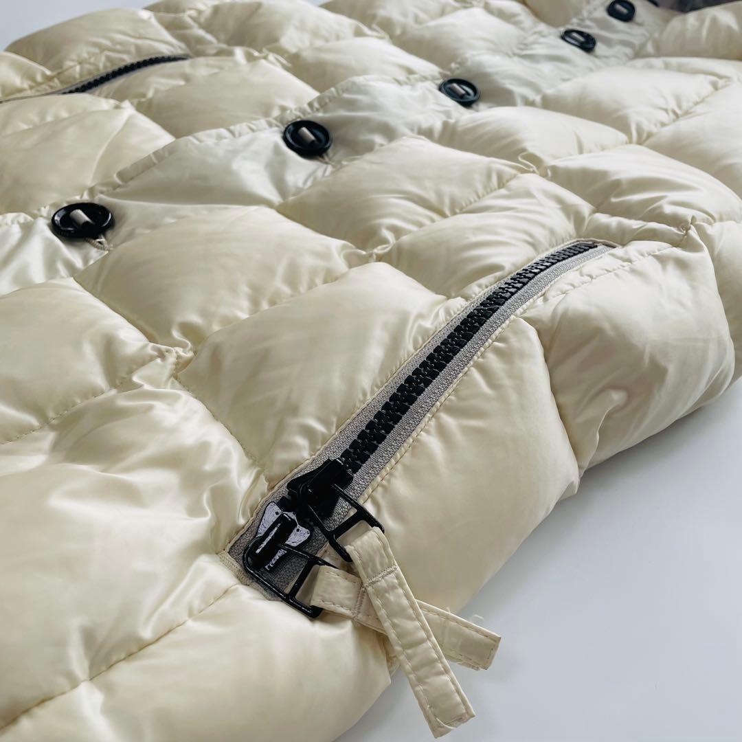 ナノユニバース × 西川ダウン ベージュ フード付き ダウンベスト Lサイズ