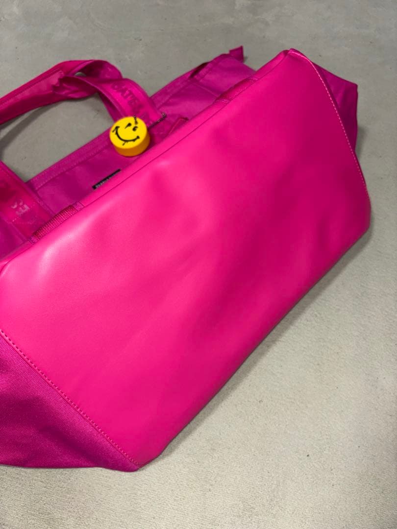 （超美品）パーリーゲイツ、ペイントロゴシリーズ、ロッカーバッグ