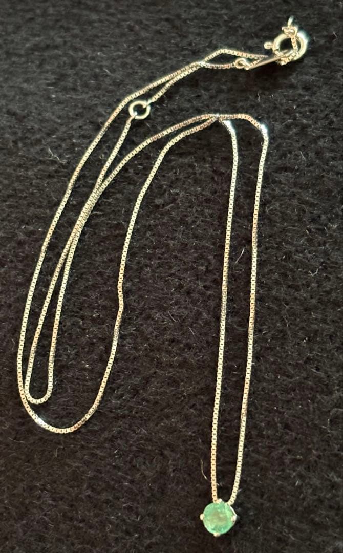 K14WG ホワイトゴールド エメラルドネックレス ベネチアンチェーン