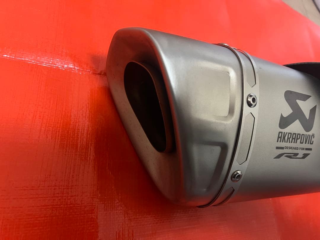 MT10 スリップオンマフラー（2017年）