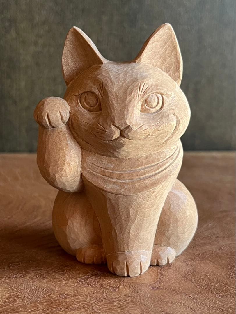 ひびきょう【井波彫刻】野中願児作 招き猫 桂材