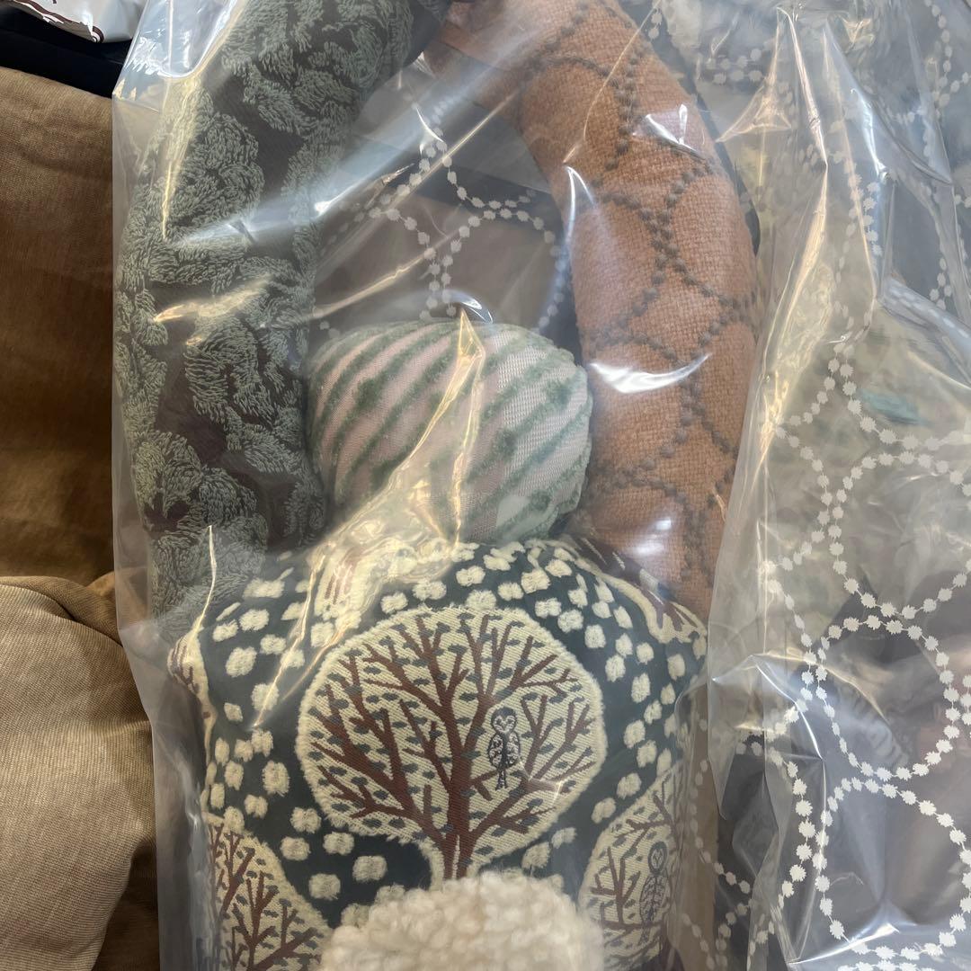 最終　ミナペルホネン　コノメカマン新品