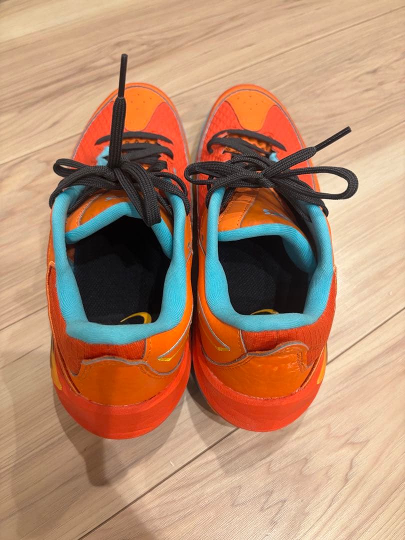 UNPRE ARS LOW3オレンジ/ブルー バスケットボールシューズ