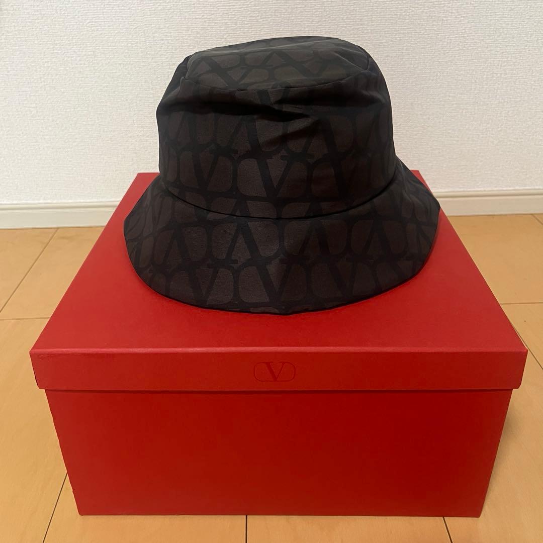 VALENTINO GARAVANI バケットハット 57