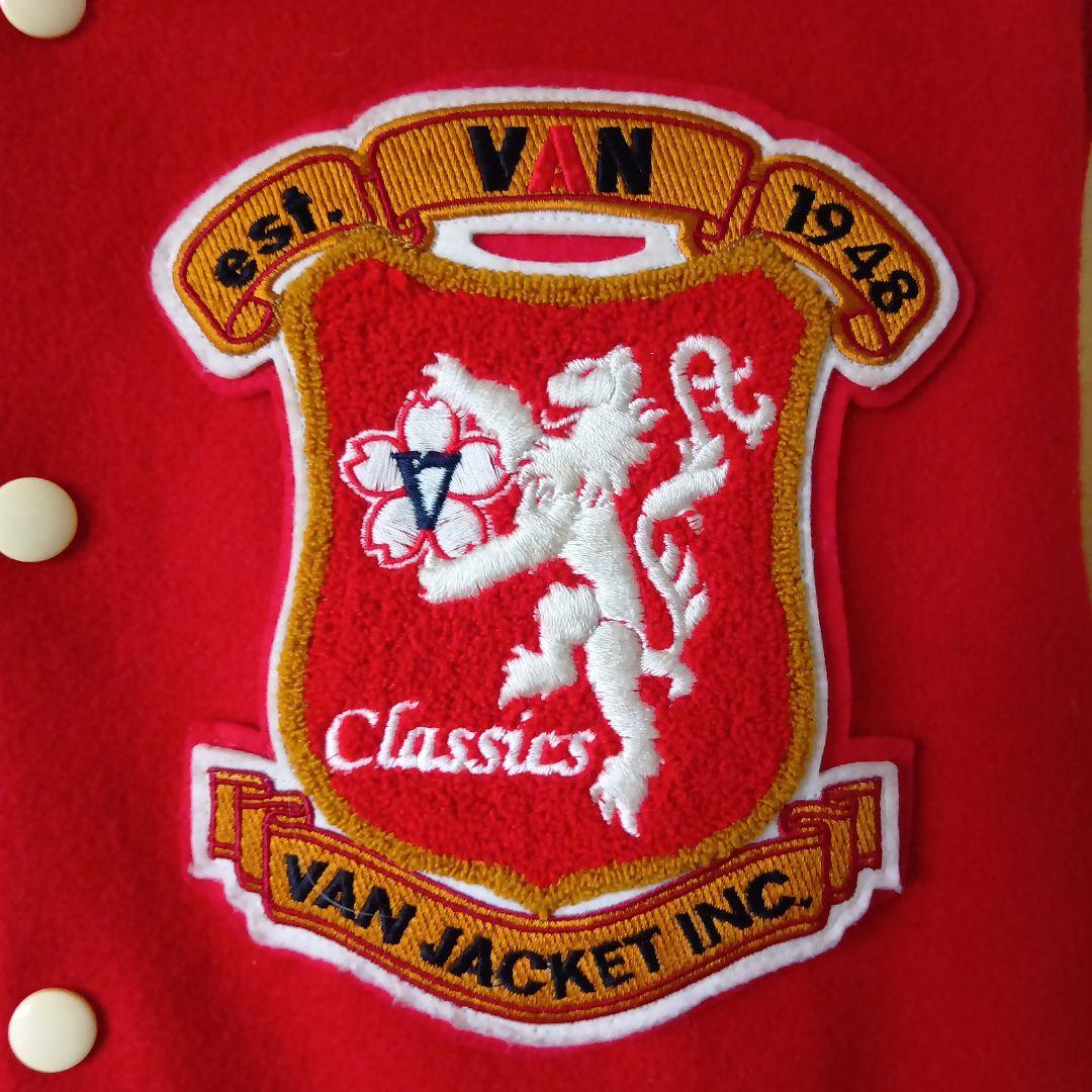 鶺*鴒様 VAN JACKET INC. スタジャン レッド/ベージュ