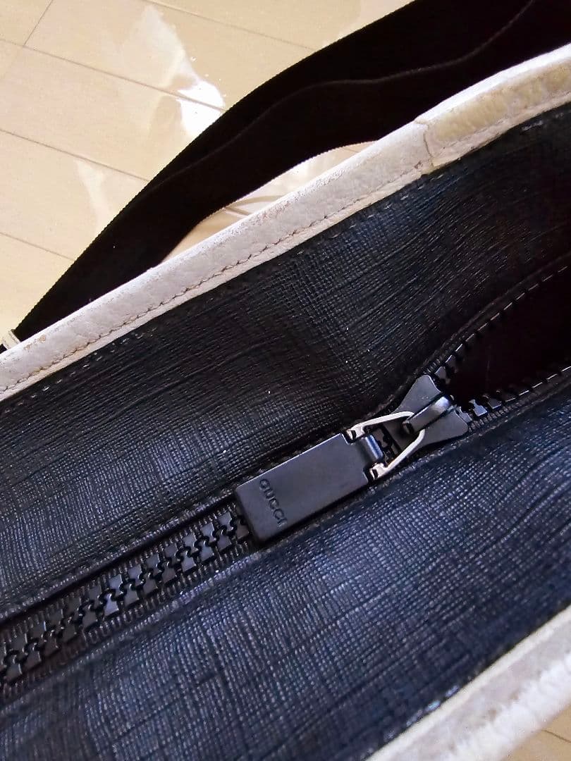 グッチ トート 希少 人気 ショルダー 美品 入手困難 素敵 ユニセックス