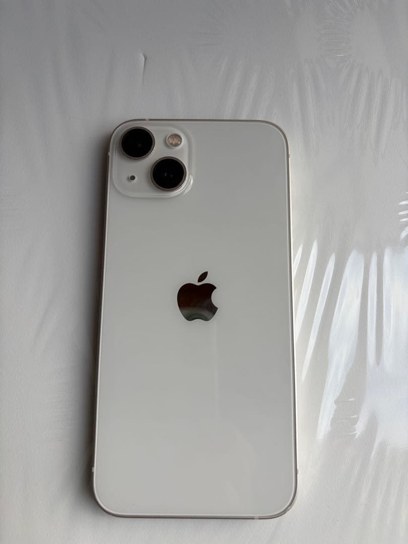 Apple iPhone 13 本体 ホワイト　ケース　充電ケーブル付き